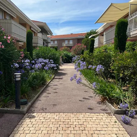 Domaine Juan Flore Apartment Antibes